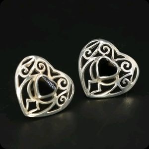 VINTAGE STERLING SILVER SCROLL FILIGREE HEARTS WITH GENUINE ONYX STONES. 925